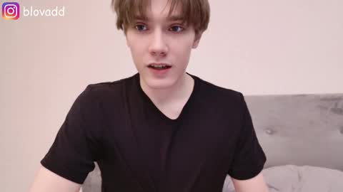 Snapshot of callmenineoneseven chatting on 02.25.26 Nick online show from 02.25.26