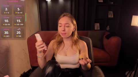 Nora online show from 11.13.25