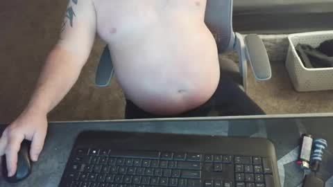Snapshot of calvin420420 chatting on 04.19.26 longjohn74 online show from 04.19.26
