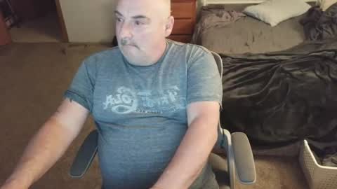 Snapshot of calvin420420 chatting on 04.27.26 longjohn74 online show from 04.27.26