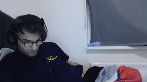 Snapshot of calvinjohnlad chatting on 12.15.24 Calvinjohnlad online show from 12.15.24