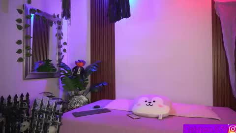 Calypso and Kayla online show from 10.20.25