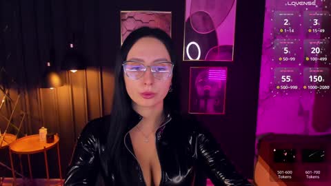 Snapshot of calypsownsu chatting on 12.02.24 Christy online show from 12.02.24