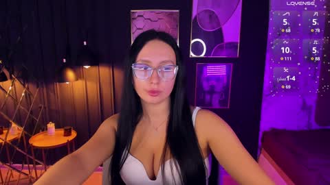 Snapshot of calypsownsu chatting on 12.10.24 Christy online show from 12.10.24