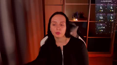 Snapshot of calypsownsu chatting on 02.12.25 Christy online show from 02.12.25