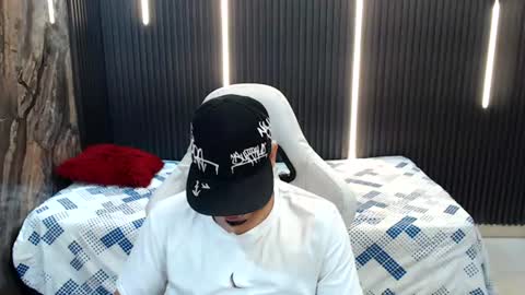 Snapshot of cam_xman chatting on 07.19.26 cam_xman online show from 07.19.26