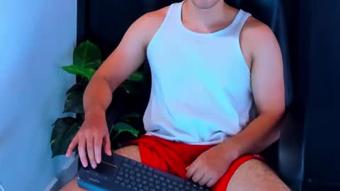 camara110 online show from 12.06.24