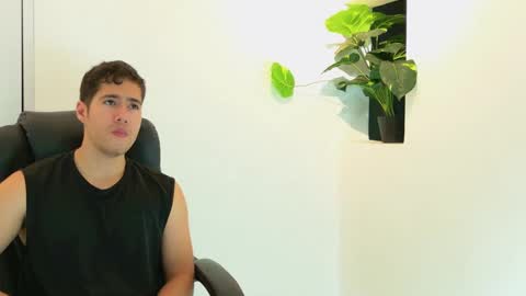 camara110 online show from 11.03.25