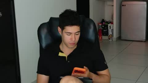 Snapshot of camara110 chatting on 07.24.26 camara110 online show from 07.24.26
