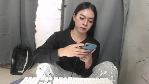 camela_star online show from 12.23.24