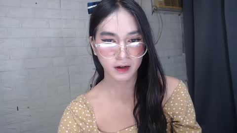 camela_star online show from 02.03.25