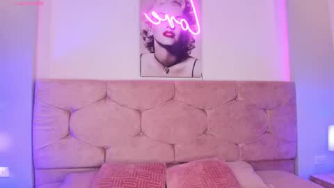 Camelia Smith online show from 12.14.24