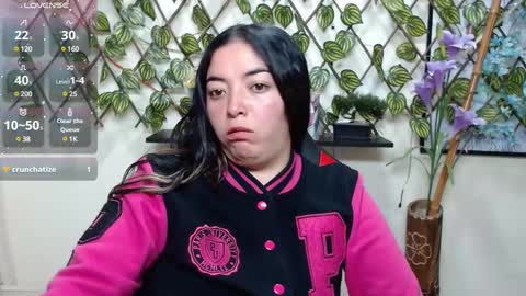 Snapshot of cameliasaenz chatting on 12.23.24 camelia online show from 12.23.24