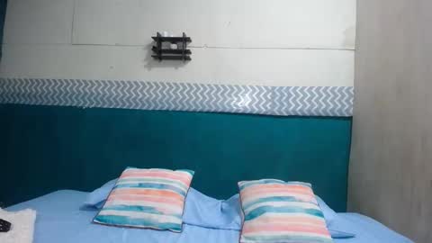 cameron_es online show from 10.23.25