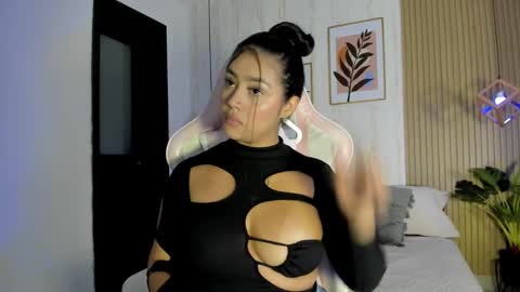 Cameron  online show from 09.15.25