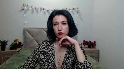 Snapshot of cameronenns chatting on 05.18.26 Cameronenns online show from 05.18.26