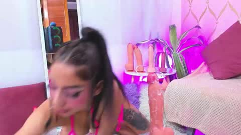 Camila online show from 10.31.25