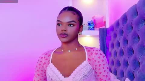 camiestrada online show from 11.21.25