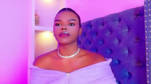 camiestrada online show from 12.17.25