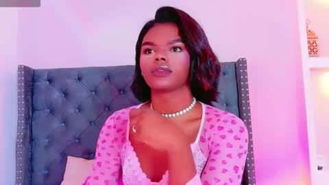 camiestrada online show from 01.08.26