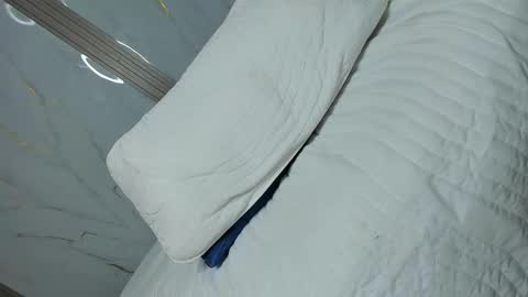 CAMILA RODRIGUEZ- ON LINE 10 PM a 6AM GMT5 online show from 11.14.25