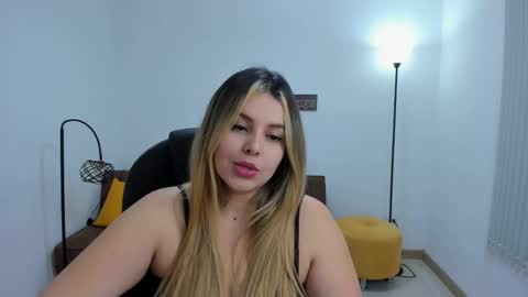 Camila online show from 02.09.25