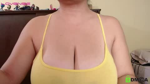 Snapshot of camiilahotxxx chatting on 12.05.24 Camila online show from 12.05.24