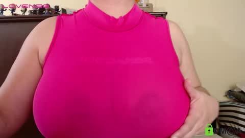 Snapshot of camiilahotxxx chatting on 12.07.24 Camila online show from 12.07.24