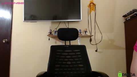 Snapshot of camiilahotxxx chatting on 02.21.25 Camila online show from 02.21.25