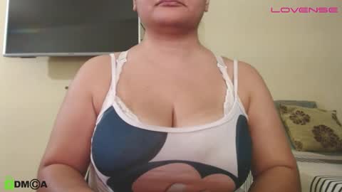 Snapshot of camiilahotxxx chatting on 10.09.25 Camila online show from 10.09.25