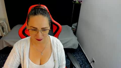 Snapshot of camila_bj chatting on 05.21.26 camila_bj online show from 05.21.26