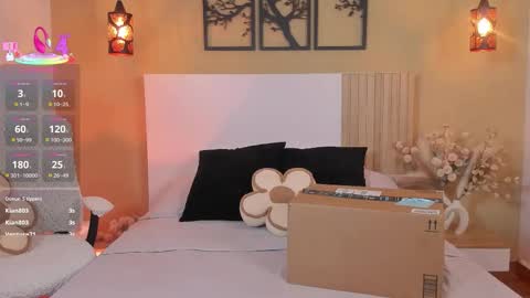 Snapshot of camila_bustamante_ chatting on 11.12.25 camila_bustamante_ online show from 11.12.25