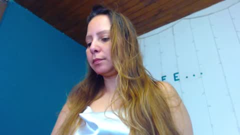 camila online show from 01.12.25