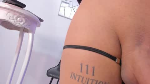 Snapshot of camila_hots chatting on 10.23.25 camila_hots online show from 10.23.25