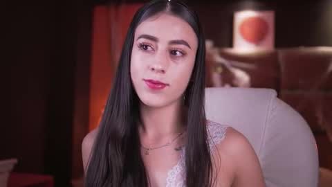 Snapshot of camila_martinez9 chatting on 10.30.25 camila_martinez9 online show from 10.30.25