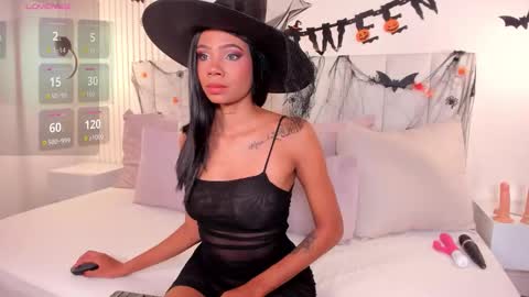 Camila  online show from 10.31.25