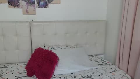 Camila online show from 01.07.26