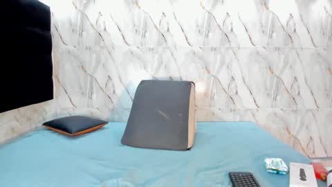 Cami thomsson online show from 09.11.25