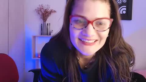 Snapshot of camila_ventura chatting on 09.11.25 Camila ventura online show from 09.11.25