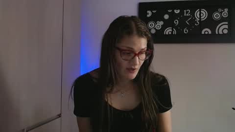 Snapshot of camila_ventura chatting on 11.07.25 Camila ventura online show from 11.07.25