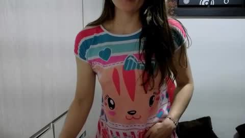 Snapshot of camila_ventura chatting on 11.09.25 Camila ventura online show from 11.09.25