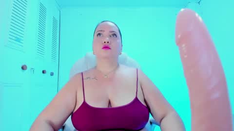 camilaa foxxx online show from 01.28.25
