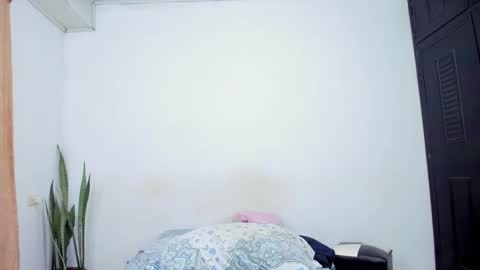 Snapshot of camilaa_foxxx chatting on 04.30.26 camilaa foxxx online show from 04.30.26