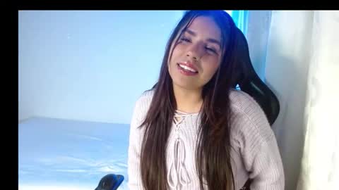 Camila velez online show from 10.03.25