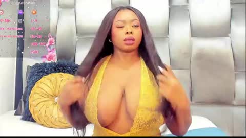 camila benitez online show from 07.25.26