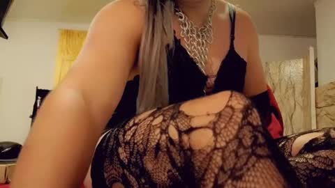 camila online show from 11.22.25