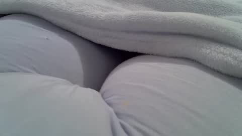 flash 50 tokens BIG CLIT  tits pussy. masturbation big clit 150 tokens fingers inside pussy 1000 tk  pump big clit 300 tk online show from 09.16.25