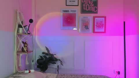 Snapshot of camilarivers chatting on 10.29.25 Camila online show from 10.29.25