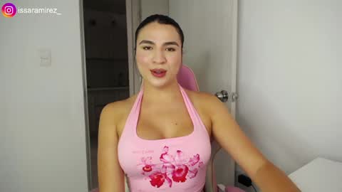 X IGcamiryan01 online show from 04.14.26