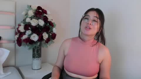 Camila online show from 12.12.24